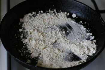 добавить соль и перец