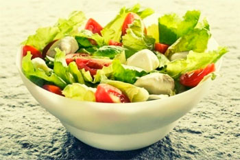 167. Салат из овощей и зелени